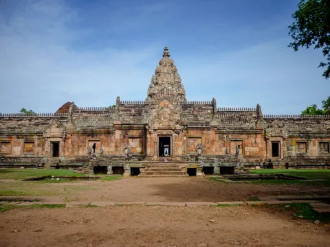 Phanom Rung 2026 — đền Khmer trên miệng núi lửa, Buriram