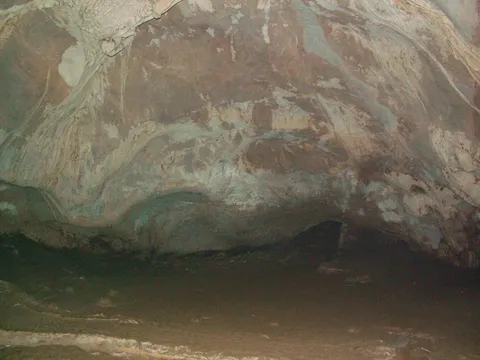 Chiang Dao — hang đá vôi sâu hun hút dưới đỉnh núi cao thứ