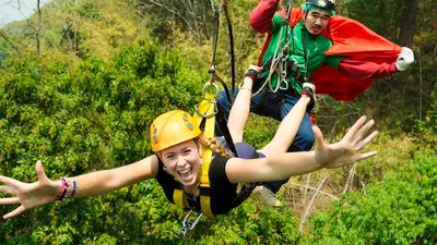 Jungle Flight — đu dây zipline ở Mae Kampong, Chiang Mai