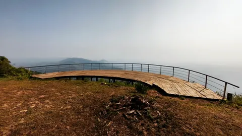 Khao Kho — thảm mây bồng bềnh phủ kín đồi thông Phetchabun se lạnh, dựng lều ngủ đêm đón nắng sớm mùa đông