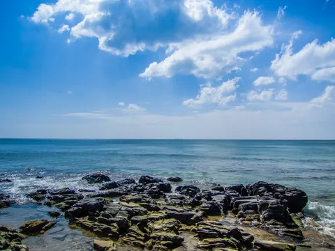 Koh Lanta — bãi cát dài thư thái, phố cổ Sino ven đảo
