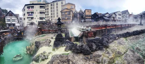 Kusatsu Onsen 2026 — Yubatake và lễ khuấy nước Yumomi