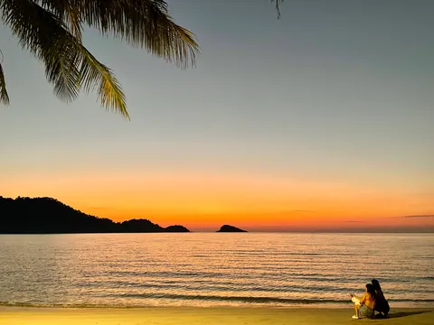 Koh Chang — đảo rừng Trat, thác Klong Plu và bãi cát trắng