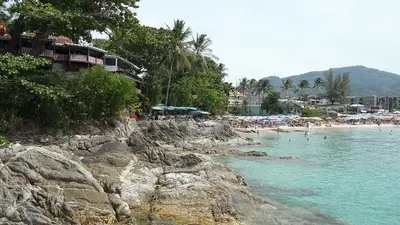 Panduan Phuket 2026 — Pantai, Pulau, Diving, Night Market