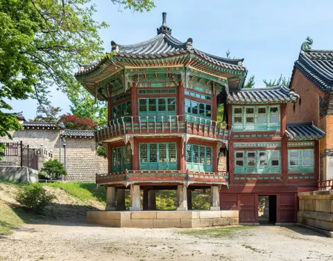 หมู่บ้านบุกชนฮันอก เดินถ่ายรูปบ้านเกาหลีโบราณ พิกัดมุมสวย